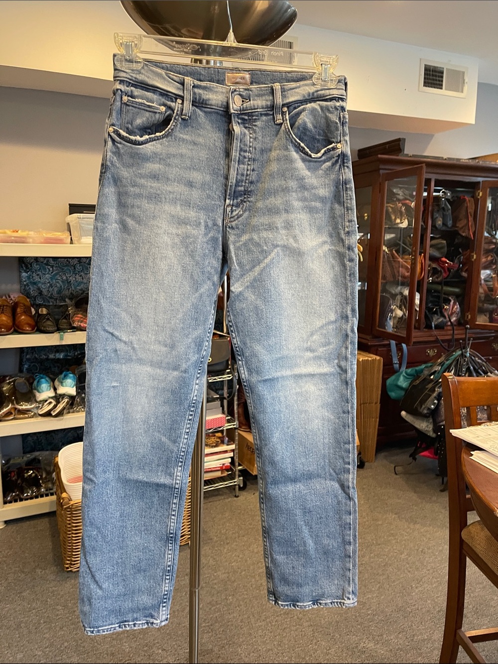 MOTHER The Tomcat Ankle” in size 28 Secret Sister wash straight leg high waisted